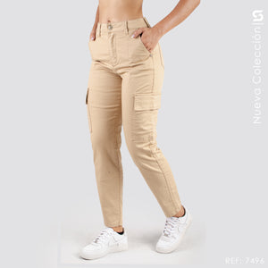 Pantalón Mom Fit Cargo Tiro Alto S7496