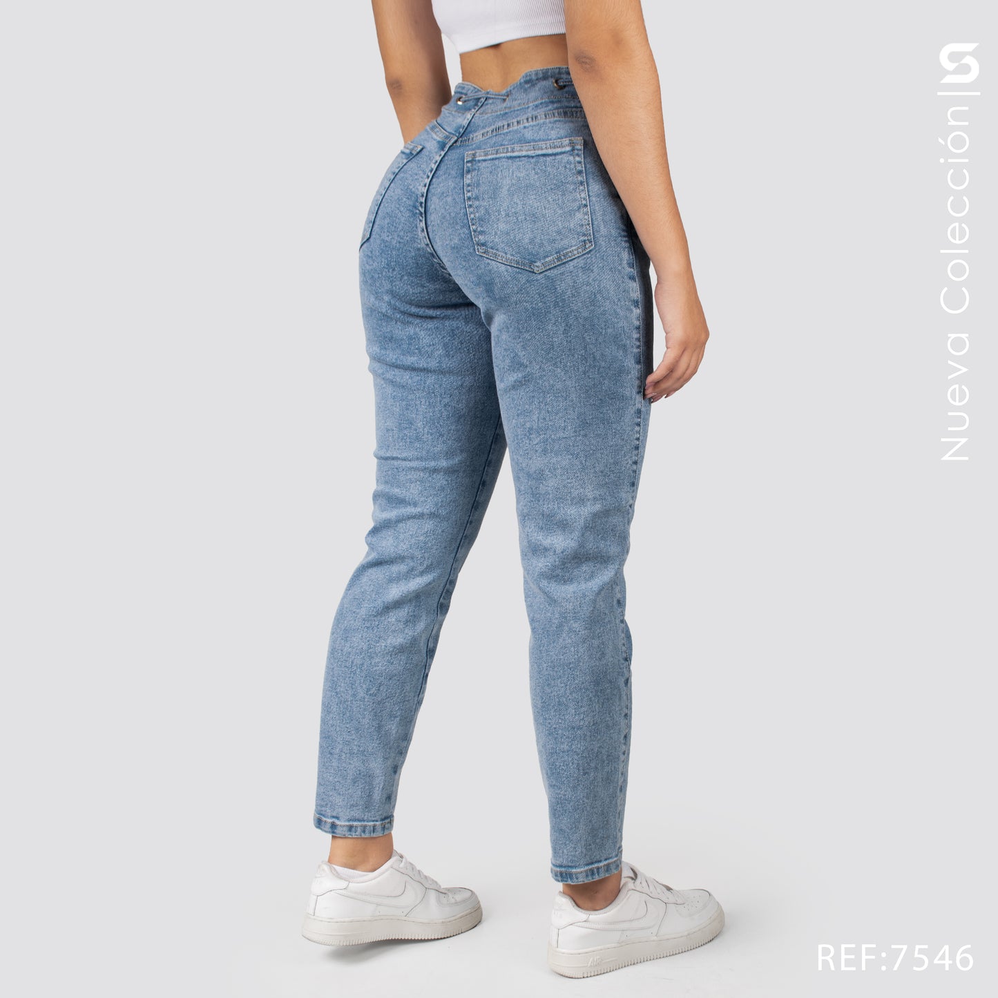 Jeans Mom Fit Tiro Alto S7546